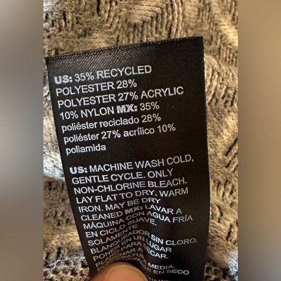 White House Black Market Sleeveless Rose Jacquard Peplum Top - Picture 9 of 9